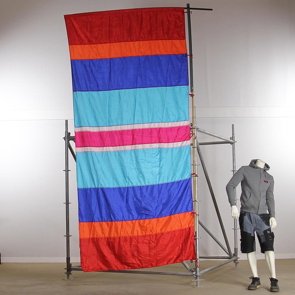 Hippie Flag - Red Six